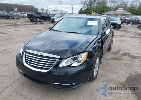 2013 Chrysler 200 Limited from USA, damaged, VIN 1C3CCBCG4DN754945